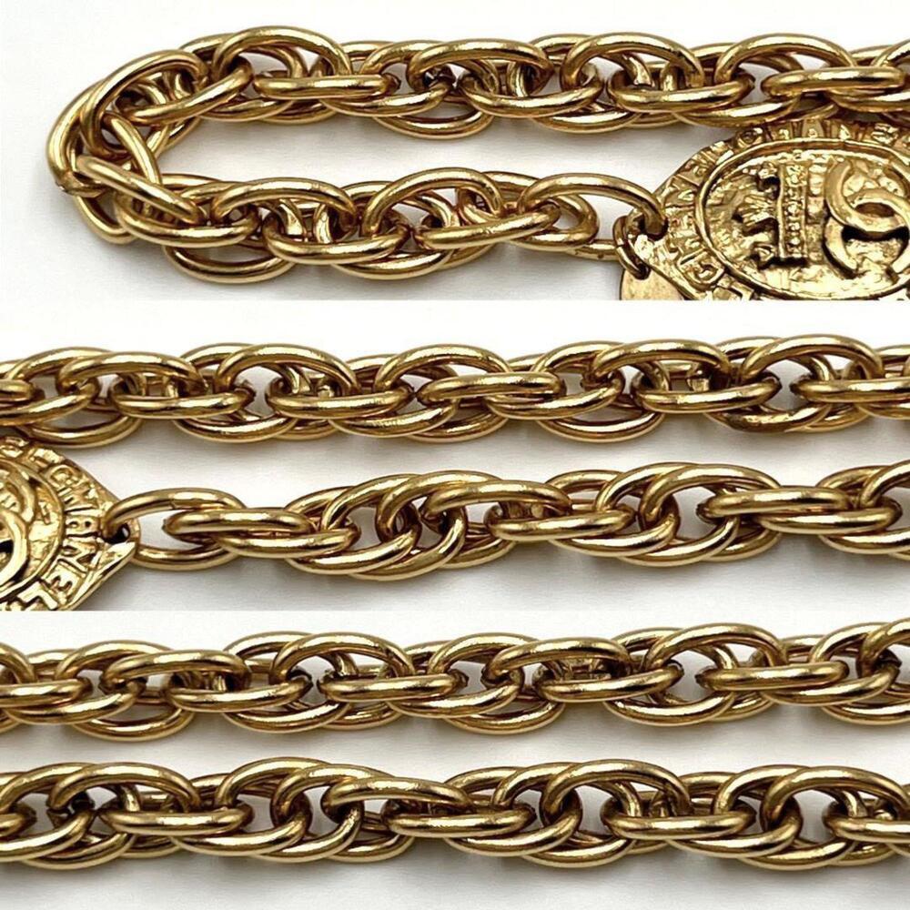 CHANEL Authentic Necklace - Picture 5 of 10